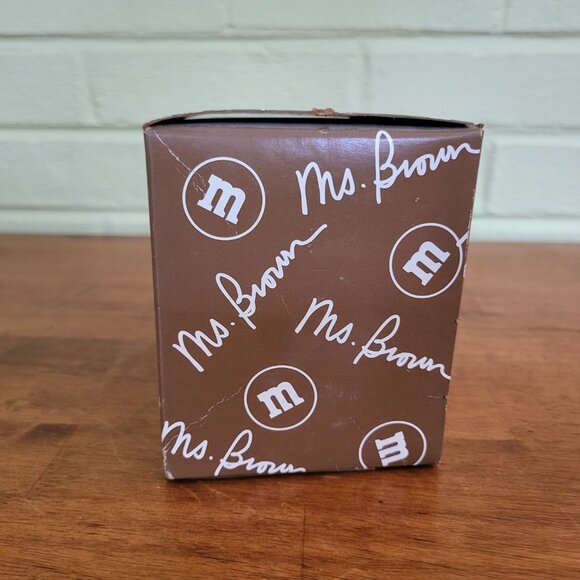 M & M's Chocolate Ms. Brown Mug Coffee Tea Pink with High Heels 2012 NEW Rare T1 - Picture 5 of 7